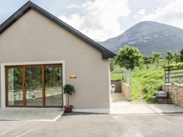 Reek View - Two Bedroom Cottage Westport Exterior foto